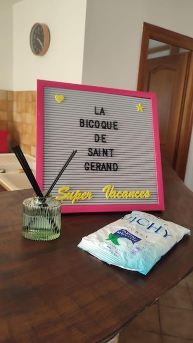 La Bicoque De Saint Gerand Villa ภายนอก รูปภาพ